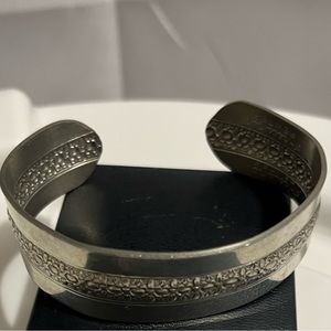 Preisner pewter expandable bracelet